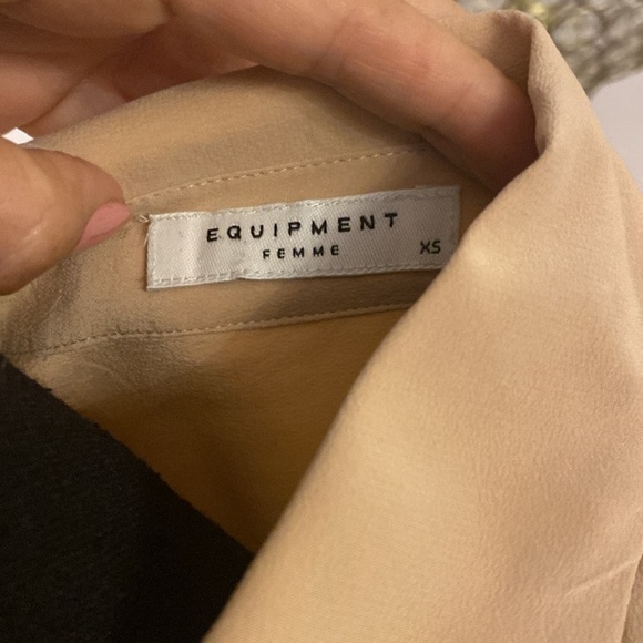 Equipment Orange Sleeveless Button Down Shirt - Picture 3 of 5